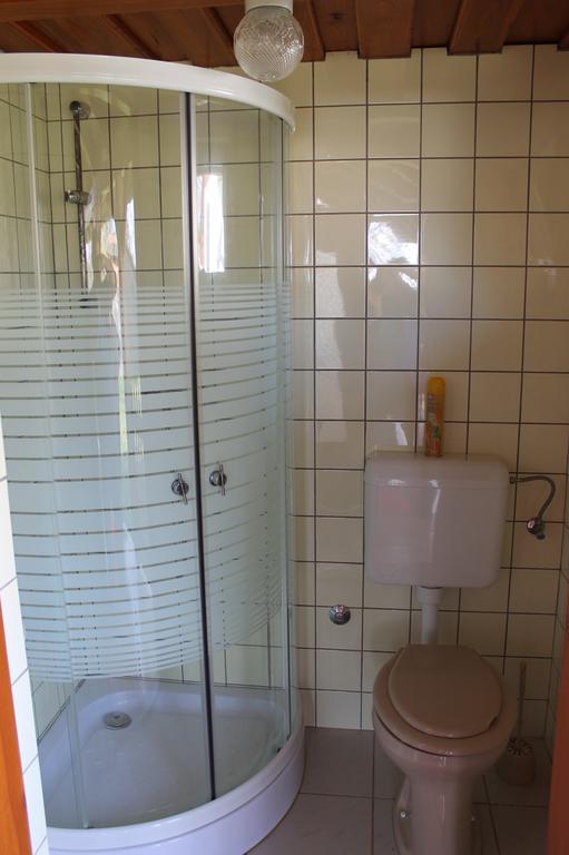 Orban Porta Hotel Szalafo Bagian luar foto